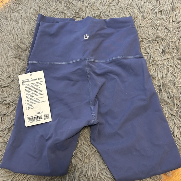 Lululemon Wunder train HR crop 23” size 4 - Picture 3 of 3